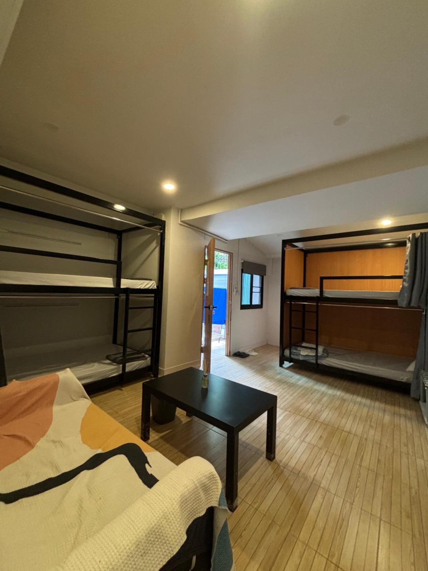 The Cute Silom Hostel Bangkok Kültér fotó